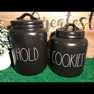 Rae Dunn Black canister